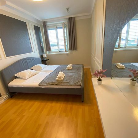 Anzotika Central Apartment, Відень Екстер'єр фото